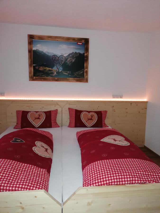 Zachhof Apartment Ellbögen Екстериор снимка