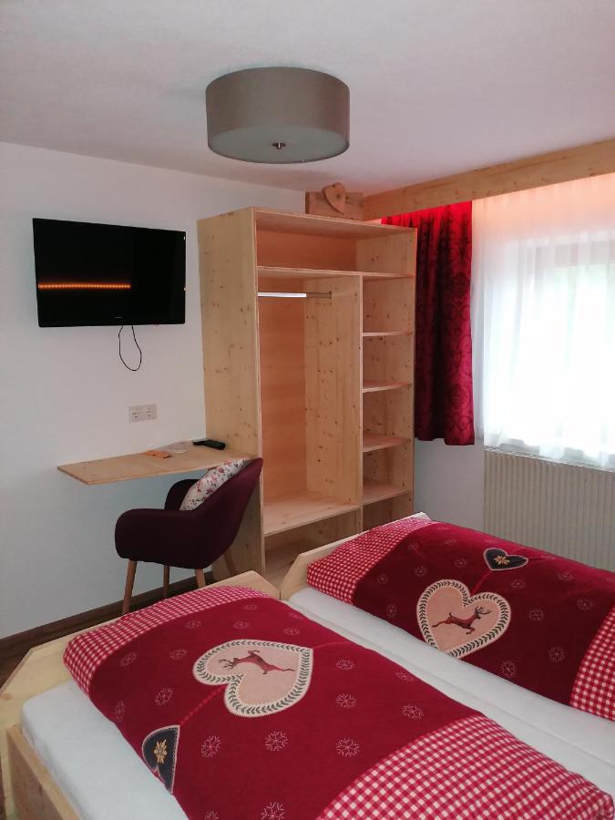 Zachhof Apartment Ellbögen Екстериор снимка